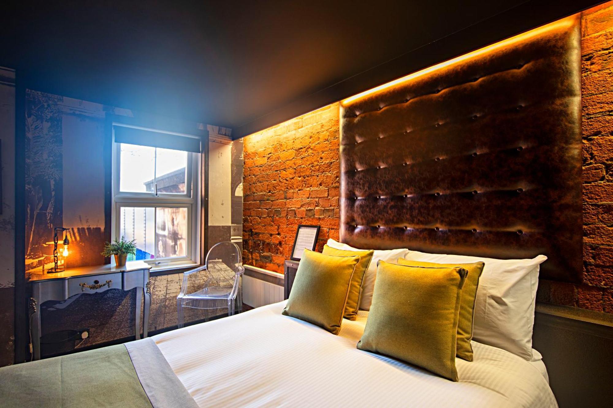 Briggate Hotel Leeds  Exterior photo